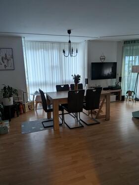 Foto - 3-Zimmer-Wohnung - 1.250,00&nbsp;EUR Kaltmiete, ca.&nbsp; 90,00&nbsp;m&sup2;