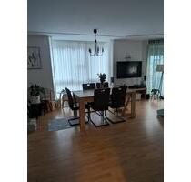 3-Zimmer-Wohnung - 1.250,00&nbsp;EUR Kaltmiete, ca.&nbsp; 90,00&nbsp;m&sup2; in Regensburg (PLZ: 93051) Ganghofersiedlung