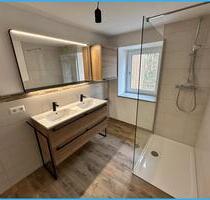 IMMO MAIER - Erstbezug - Traumhafte Neubauwohnung, geringe Nebenkosten da KFW40 Standard - Wittibreut