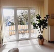 Bad Meinberg: Helle 2 ZKB Wohnung im OG mit Balkon - Horn-Bad Meinberg