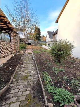 Foto - 4 Zimmer Mehrfamilienhaus, Wohnhaus in Melsungen
