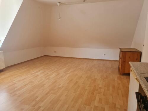 Foto - Dachgeschoßwohnung in Wölfersheim zur Miete