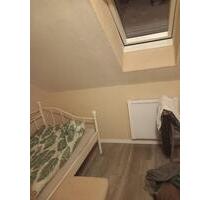 Nachmieter für eine Zimmer Wohnung in Wg. Wohnung - Bad Neustadt an der Saale