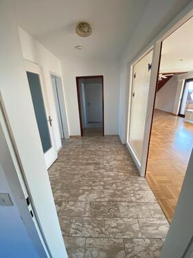 Foto - 3-Zimmer Wohnung in Nürtingen - 1.130,00&nbsp;EUR Kaltmiete, ca.&nbsp; 85,00&nbsp;m&sup2;