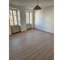 BlieskastelSaar Single-Wohnung - 350,00&nbsp;EUR Kaltmiete, ca.&nbsp; 42,00&nbsp;m&sup2; in Blieskastel (PLZ: 66440)