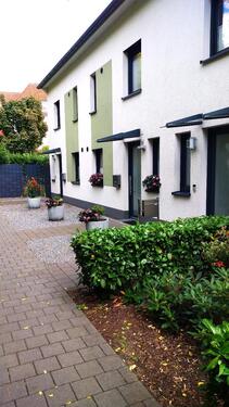 Foto - Modernes Haus Reihenhaus provisionsfrei