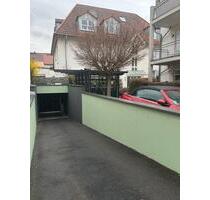 Tiefgaragenstellplatz Mainz-Marienborn in 6-Parteienhaus