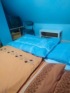 Foto - Zimmer zur Übernachtung - 10,00&nbsp;EUR Kaltmiete, ca.&nbsp; 16,00&nbsp;m&sup2;
