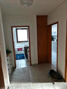 Foto - Erdgeschosswohnung, Bj. 1974, ca 70qm, Stellplatz