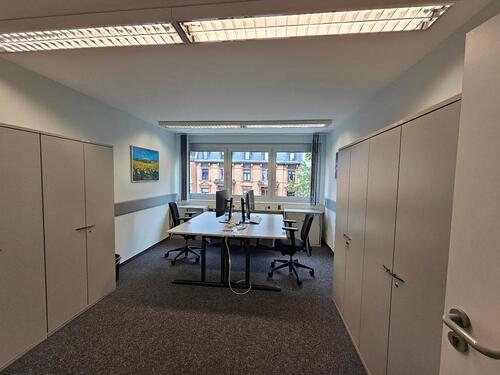 Foto - Provisionsfreie & Helle Bürofläche 