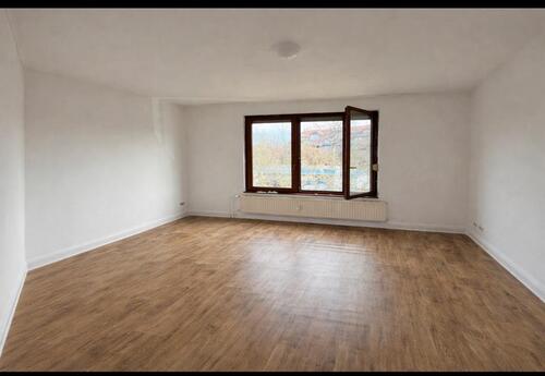 Foto - 4 Zimmer mit Garten, - 700,00&nbsp;EUR Kaltmiete, ca.&nbsp; 75,00&nbsp;m&sup2;
