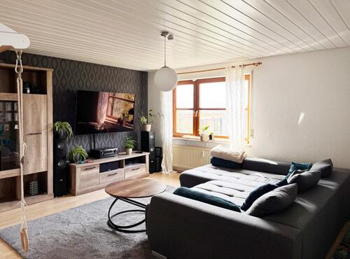 Foto - 4,5-Zimmer-Wohnung in Doppelhaushälfte - Option auf gesamtes Haus