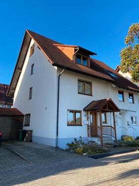 Foto - Schöne große DHH zu vermieten - 2.400,00 EUR Kaltmiete,