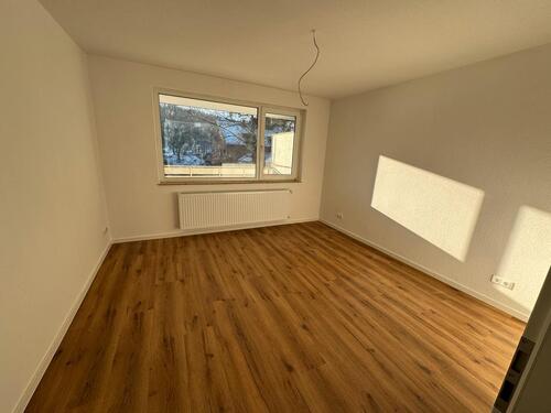 Foto - Frisch Renovierte 3-Zimmer Wohnung mit Balkon