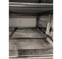 Tiefgaragenstellplatz Nähe U-Bahn Jakobinenstraße - Fürth Südstadt