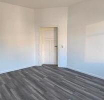 Sanierte 4-Raum-Etagenwohnung mit Garage und Gartenanteil 1. OG - Mittweida