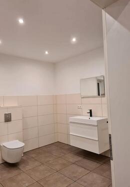 Foto - Helle neuwertige 3 Zimmerwohnung im OG mit großem schönen Balkon