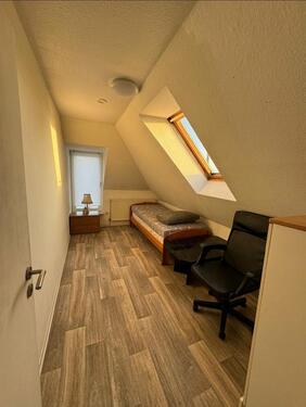 Foto - 4 Zimmer Küche Bad zu sofort Frei