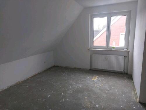 Foto - Wohnung zum 01.02. - 970,00 EUR Kaltmiete, ca.  100,00 m²