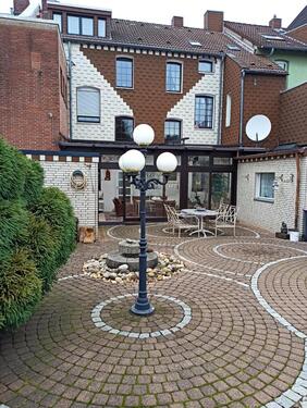 Foto - DOPPELHAUS EINFAMILIENHAUS+DREIFAMILIENHAUS CITY WINTERGARTEN