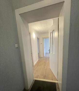 Foto - **Zentrale 2er-WG in Elberfeld – frisch renoviert mit Einbauküche, Balkon & Gemeinschaftsraum**