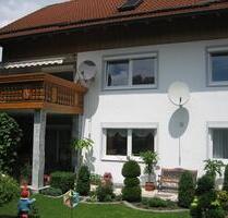 Schöne 3-Zimmer-Wohnung mit Terrasse - Hengersberg