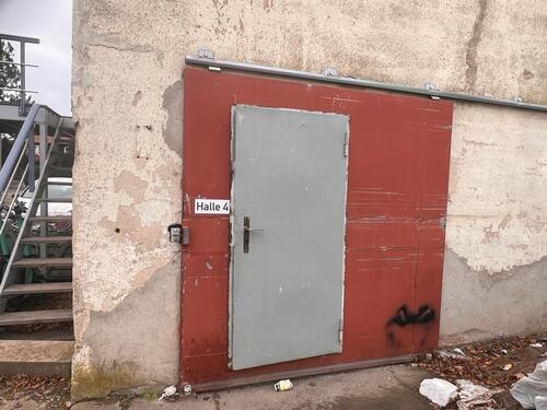 Foto - Werkstatt Lager Produktionshalle Halle Schrauber