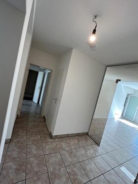 Foto - Schöne 4 Zimmer-Wohnung in Duisburg Wanheimerort zu vermieten
