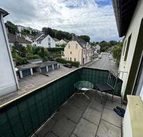 Ihr neues Zuhause: Lichtdurchflutete 2-Zimmer-Wohnung mit Balkon - Remscheid Lüttringhausen