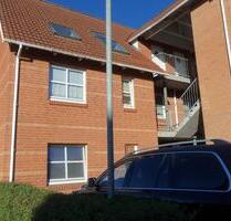 ANFRAGESTOPP 2-Raum-DG-Wohnung Barlower Weg Schwerin