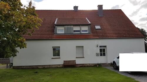 Foto - Zweifamilienhaus mit möglicher dritter Einheit in naturnaher Lage