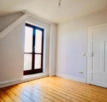 Charmante 2,5-Zimmer-DG-Wohnung in Wiesbaden Mitte!