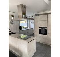 Wohnung + Einliegerwohnung 100qm - Voerde (Niederrhein)