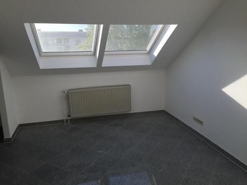 Foto - 1 Zimmer Dachgeschoßwohnung in Rüsselsheim am Main