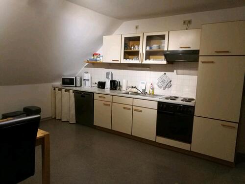 Foto - Dachgeschosswohnung 80qm - 450,00&nbsp;EUR Kaltmiete, ca.&nbsp; 80,00&nbsp;m&sup2;