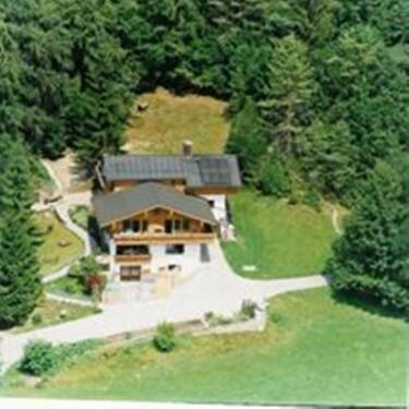 Foto - autarker Landsitz von privat aktuell mit Gewerbe