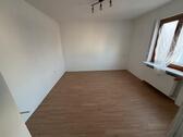 Foto - Großzügige 4-Zimmer-Wohnung mit Balkon & Garage – ideal für Familien