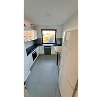 Wunderschöne 3 Zi Wohnung 1OG mit Garage + Keller + Gartennutzung - Lütjensee