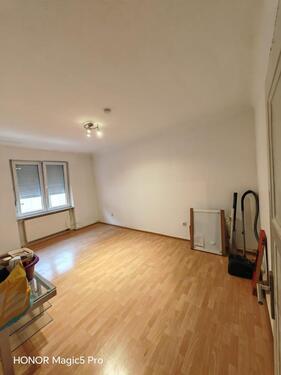 Foto - 1 Zimmer Etagenwohnung zur Miete in Schiffweiler