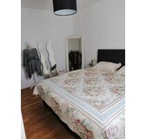 Möbilierte zwei Zimmer Wohnung mit großer Terasse für 6 Monate - Frankfurt am Main Ost Möbilierte zwei Zimmer Wohnung mit großer Terasse für 6 Monate - Frankfurt am Main Ost