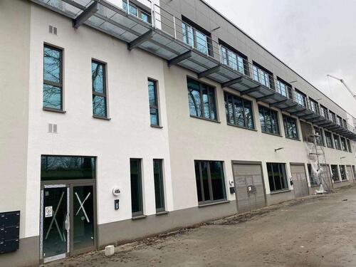Foto - Moderne Handwerkerhöfe inmitten von Hamburg-Rissen