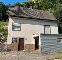 2 Grundstücke mit kleinem EFH - 150.000,00 EUR Kaufpreis, in Hermersberg (PLZ: 66919)