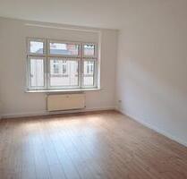 Helle, zentrale 3-Raum-Wohnung – perfekt für 3er-WG&Familienglück - Erfurt