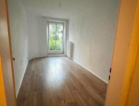 Foto - Biete Lagerraum o. Ä. In 22769 - 250,00&nbsp;EUR Kaltmiete, ca.&nbsp; 13,00&nbsp;m&sup2;