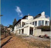 4 Zimmer Wohnung in Bestlage von Reutlingen Achalm