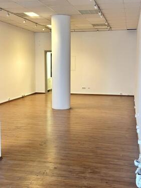 Foto - Ladenlokal in Idsteiner Fußgängerzone