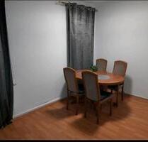 Möblierte 3-Zimmer-Wohnung im Zentrum von Backnang. - Weissach im Tal