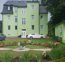 4 Raumwohnung, Fußbodenhzg,hochwertiges Bad, Garage, Garten, 2.OG - Chemnitz Borna-Heinersdorf