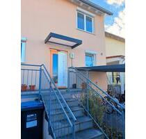 Charmantes Reihenmittelhaus in Metzingen - provisionsfrei