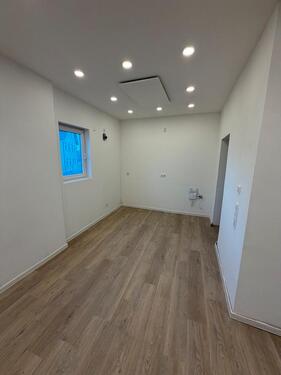 Foto - kernsaniert: 2-Zimmer Erdgeschosswohnung